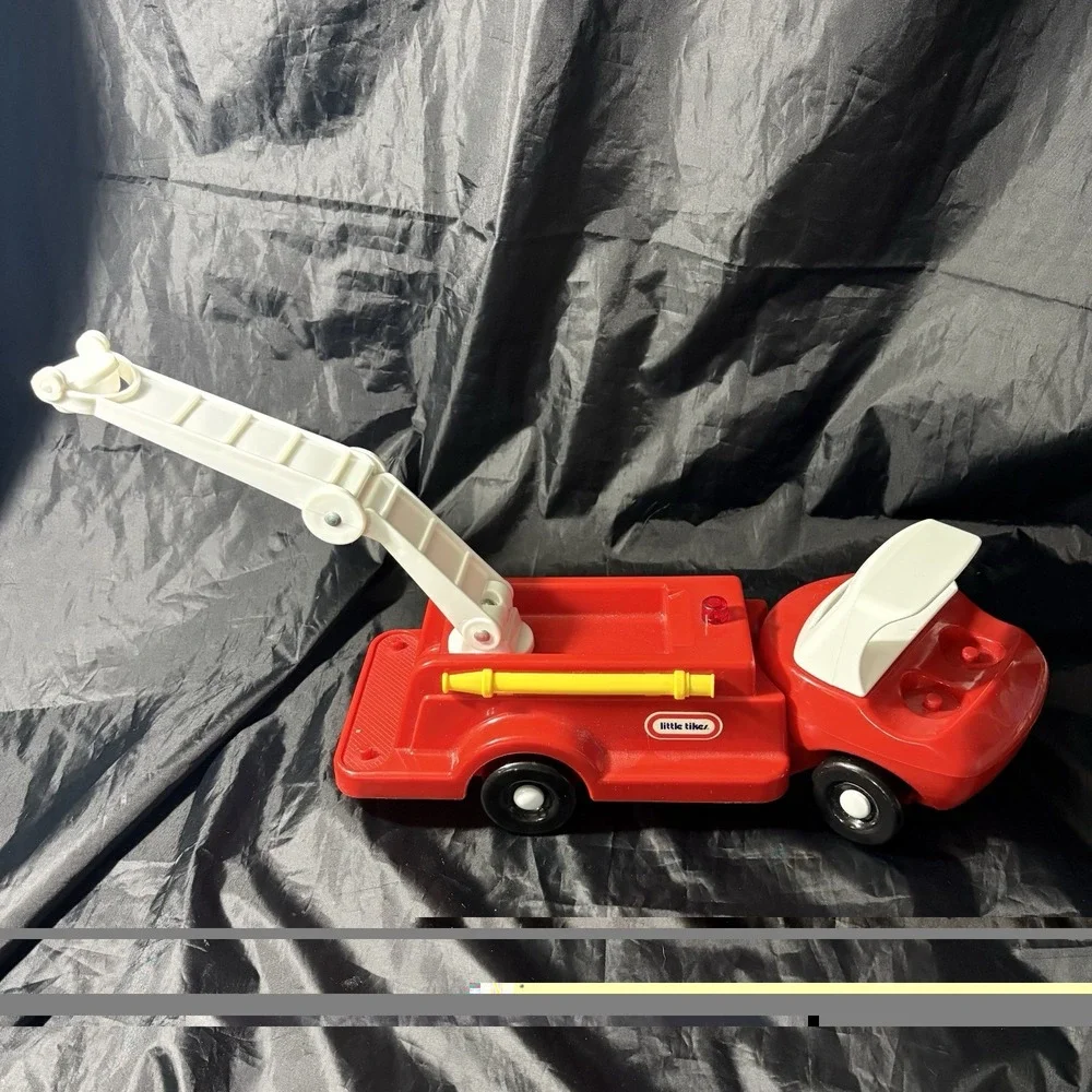 Little Tikes Toddle Tots Red White Fire Truck Fire Engine Vintage Toy Story USA